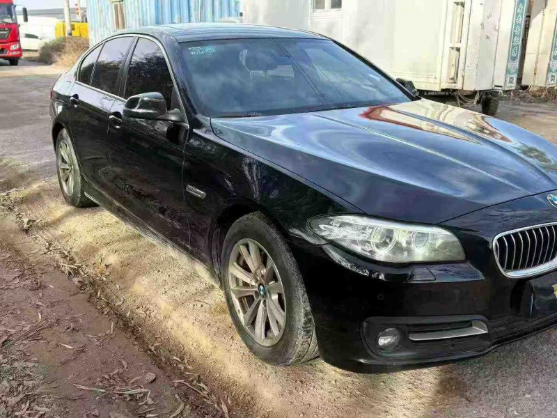 天津17年宝马5系3