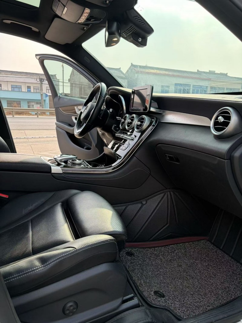 南通19年奔驰GLA4