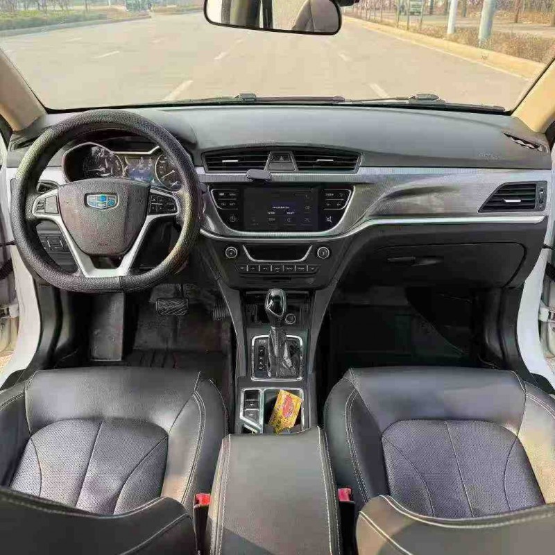 东营17年吉利帝豪4