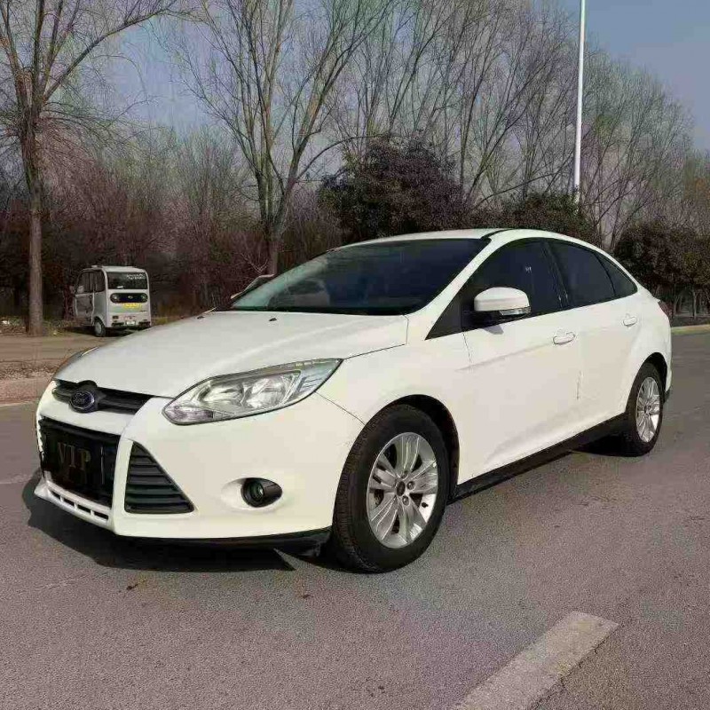 东营15年福特福克斯3