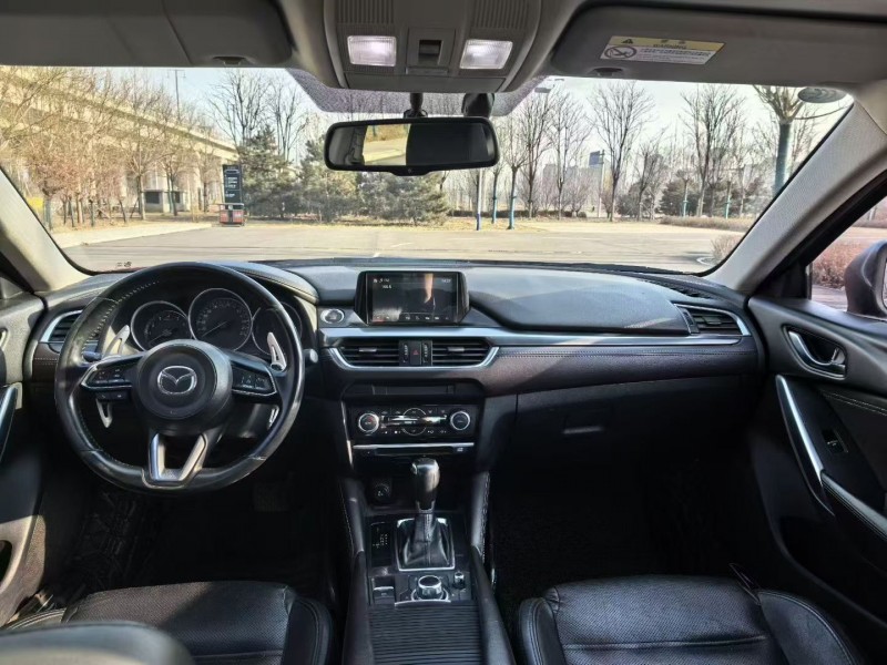 天津18年马自达阿特兹4