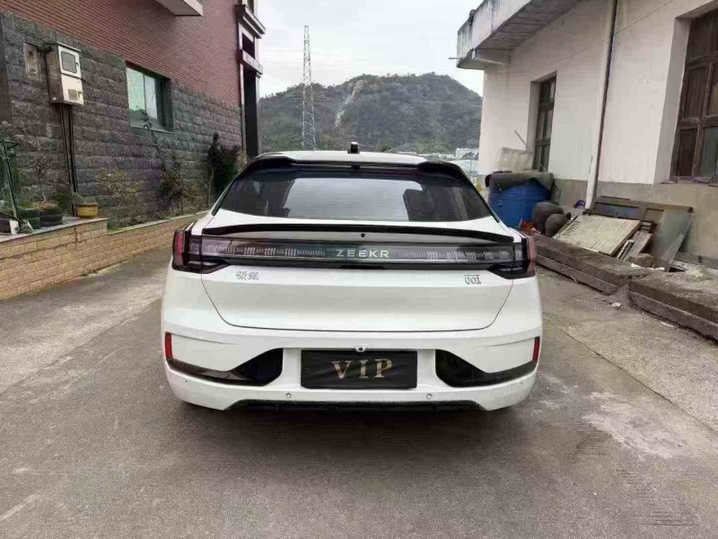 嘉兴23年极氪汽车0014
