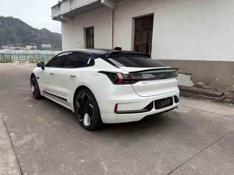 嘉兴23年极氪汽车0017