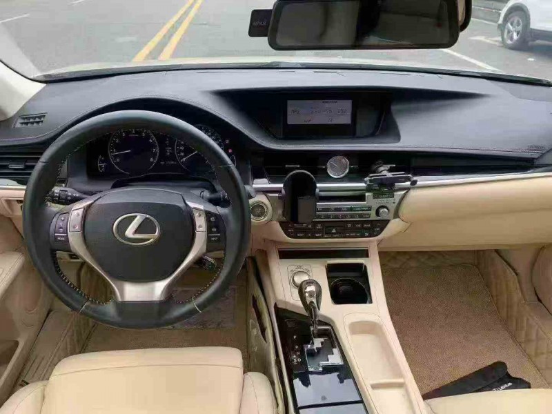 韶关15年雷克萨斯ES5