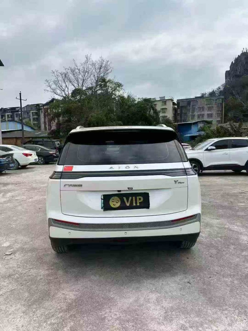 北海25年传祺埃安Y9