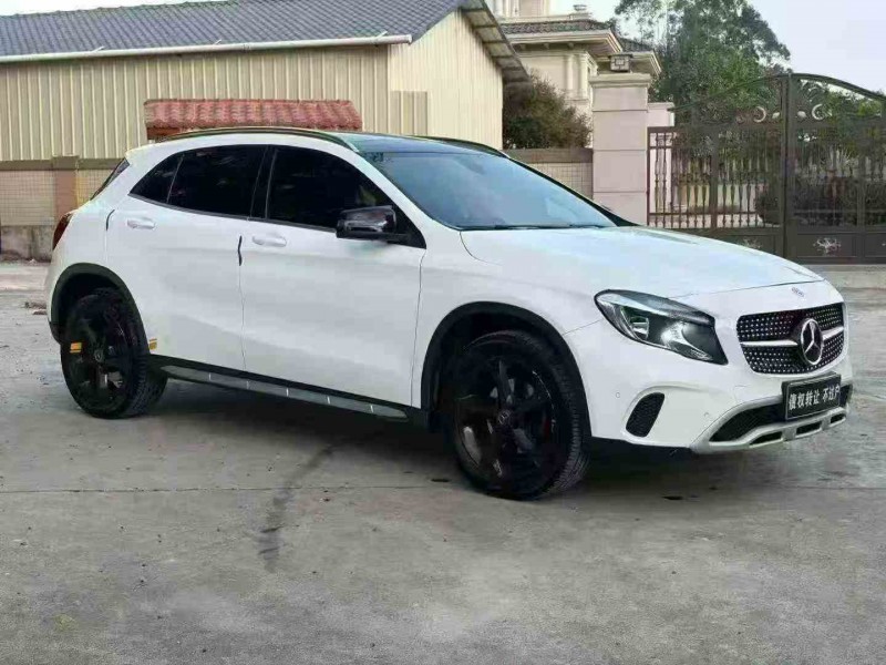 珠海19年奔驰GLA2