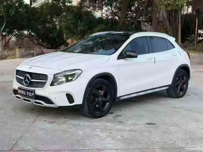 珠海19年奔驰GLA3