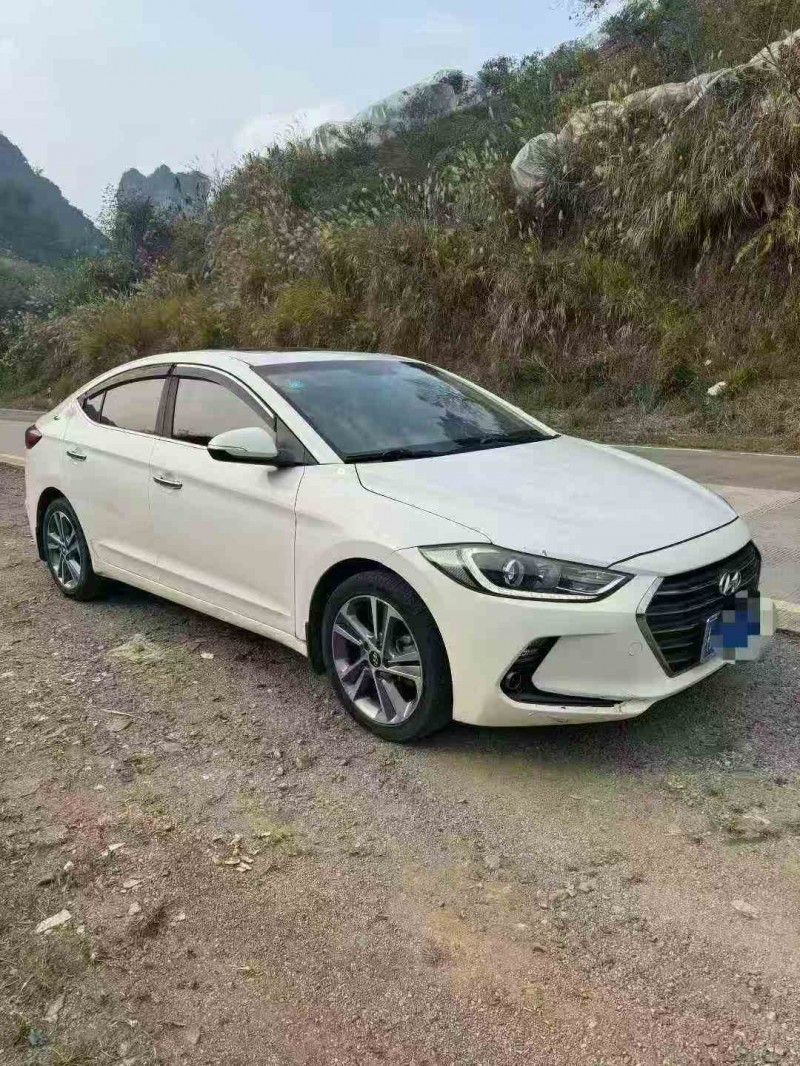 防城港18年现代领动2