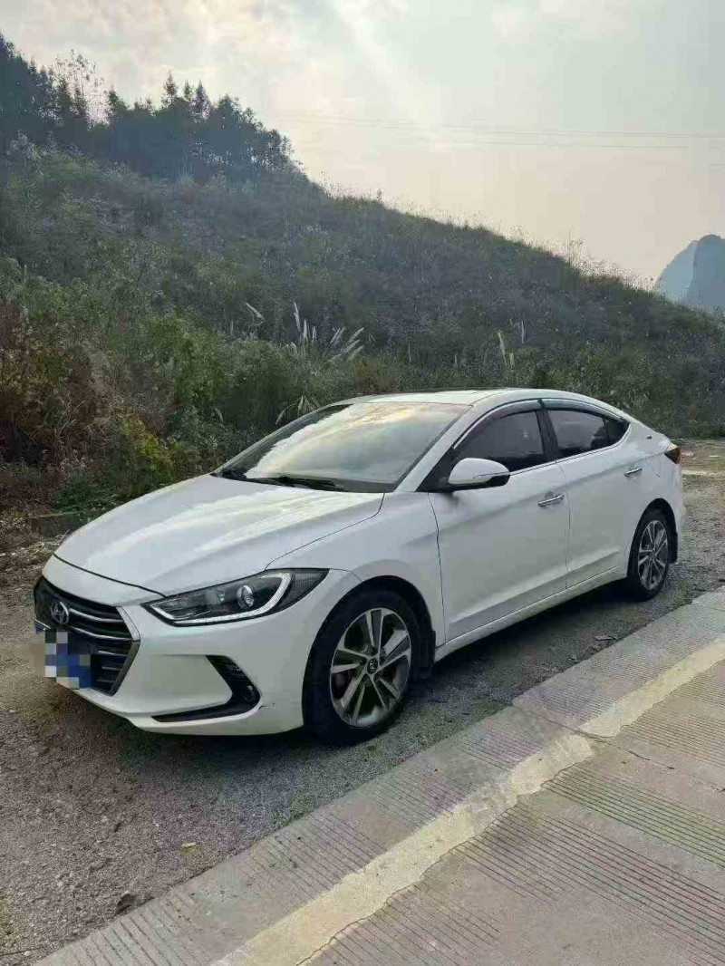 防城港18年现代领动3