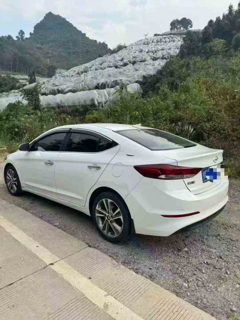 防城港18年现代领动6