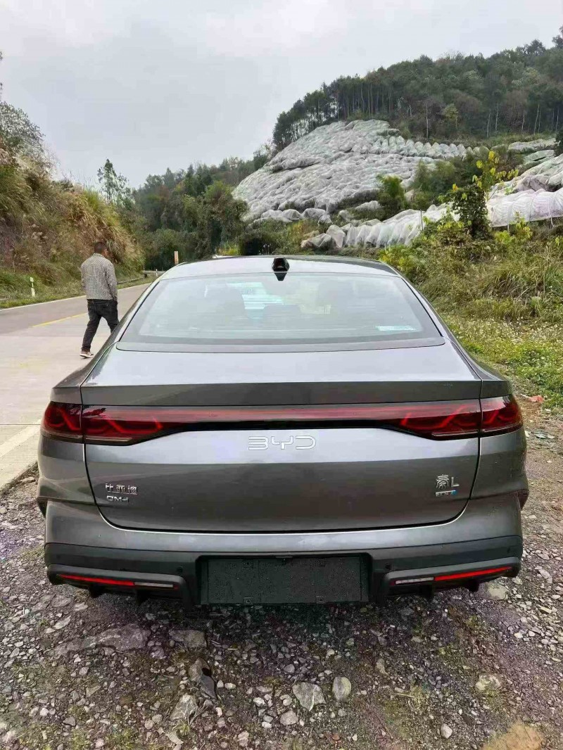 梧州25年比亚迪秦9