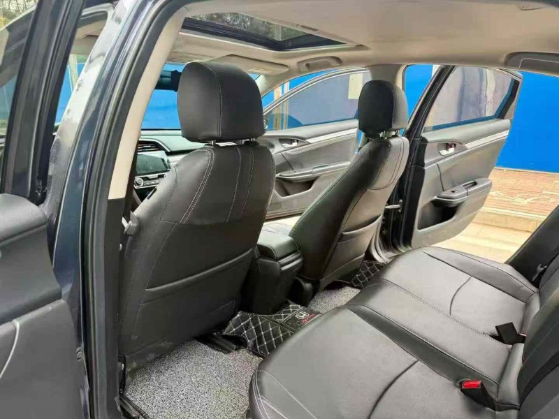 南宁20年本田思域6