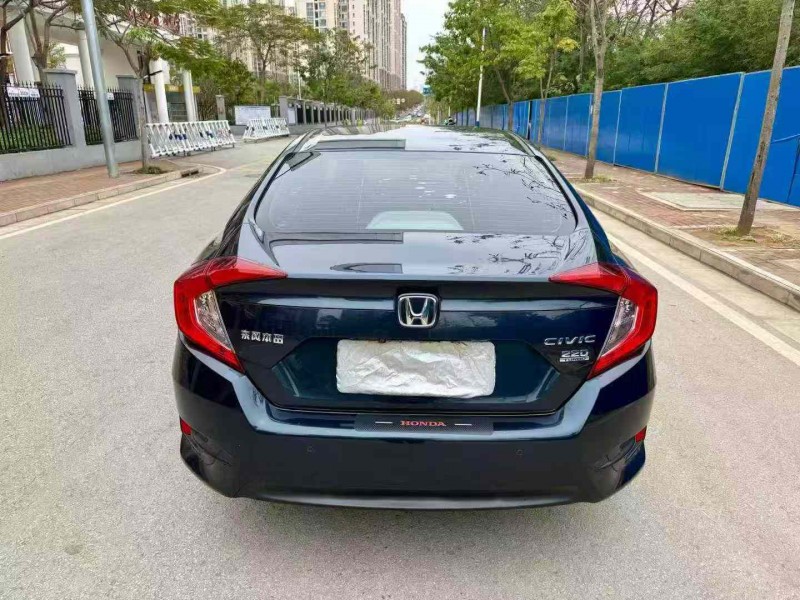 南宁20年本田思域9