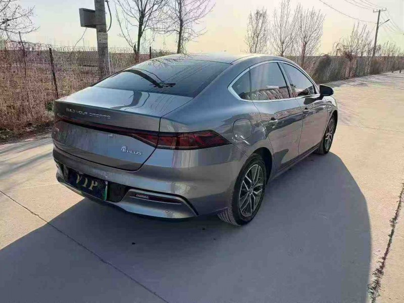 天津23年比亚迪秦5