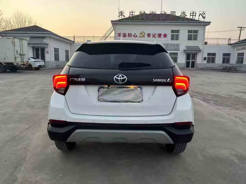 徐州21年丰田逸致5