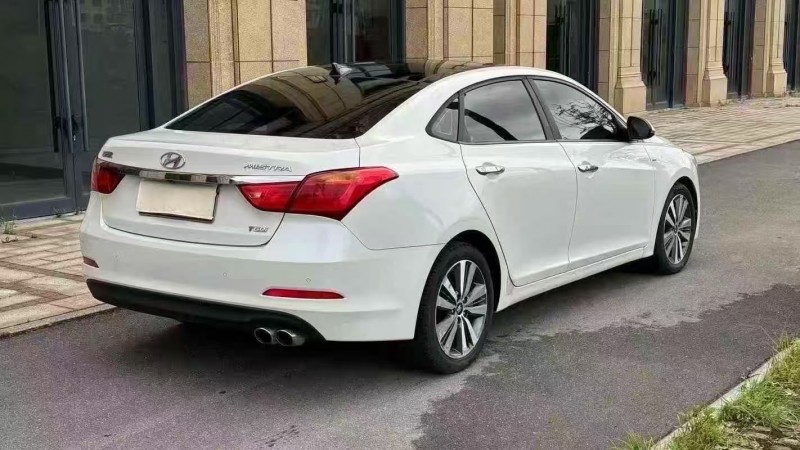 临沂16年现代名图7