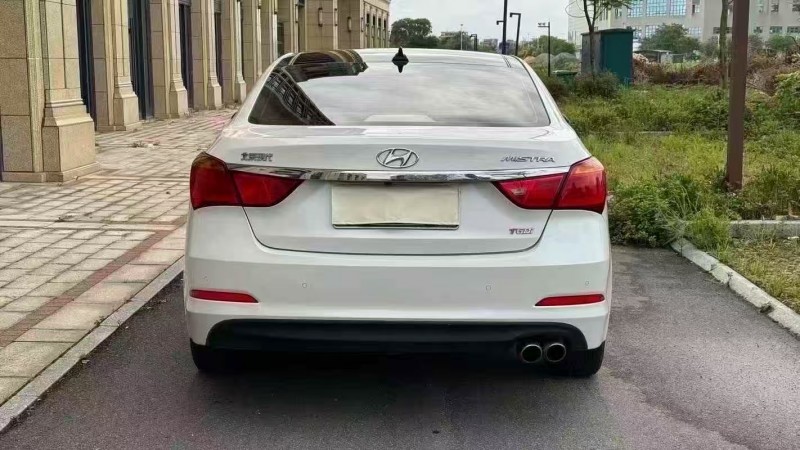 临沂16年现代名图8