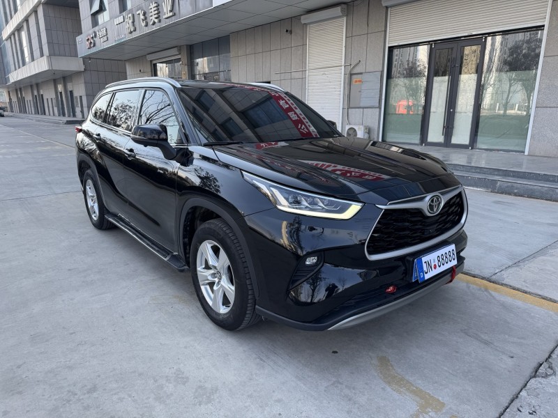 济宁24年丰田汉兰达3