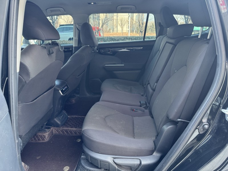 济宁24年丰田汉兰达6