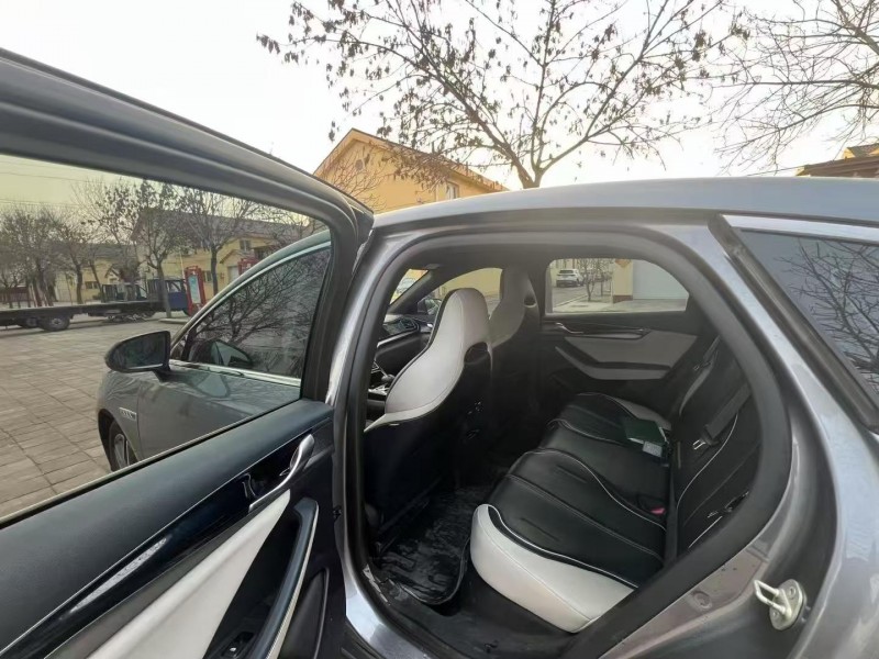 沧州23年比亚迪秦7