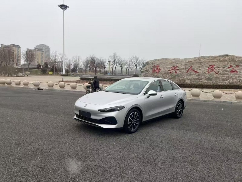 沧州26年荣威D72