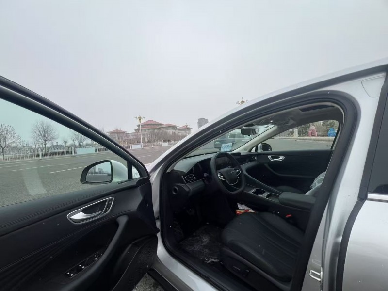 沧州26年荣威D77