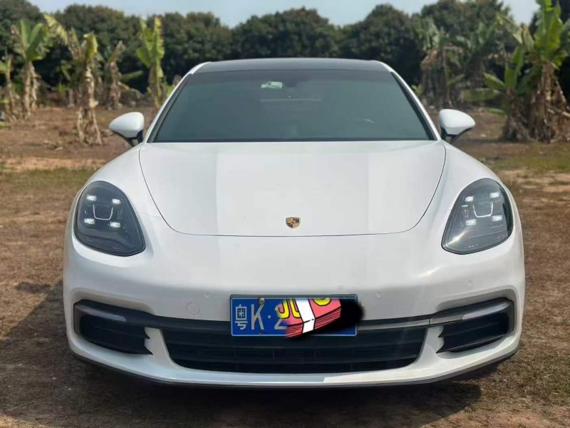 广州19年保时捷帕拉梅拉1