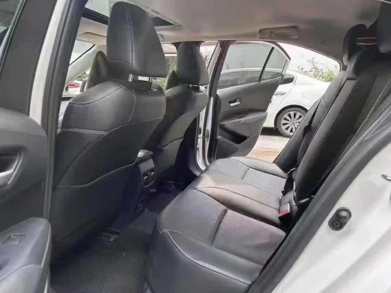 广州21年丰田卡罗拉4