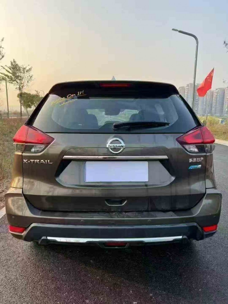 湛江20年日产奇骏9