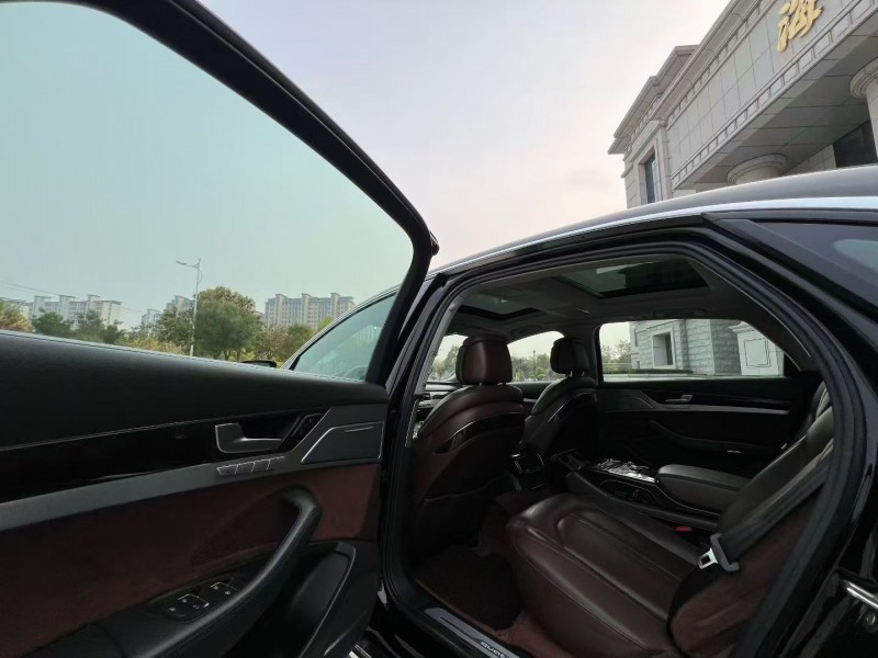 沧州16年奥迪A8L8