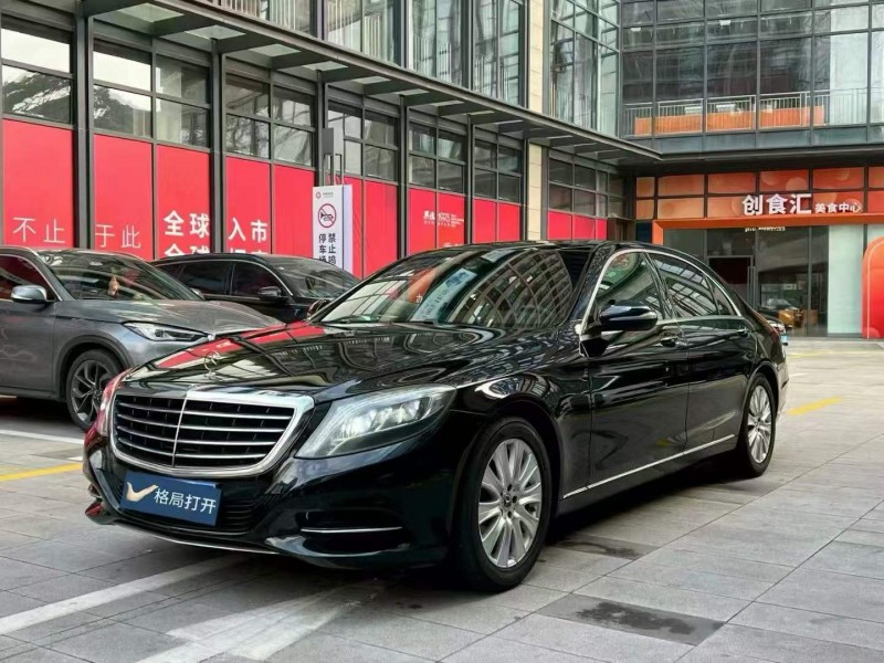 广州17年奔驰S3
