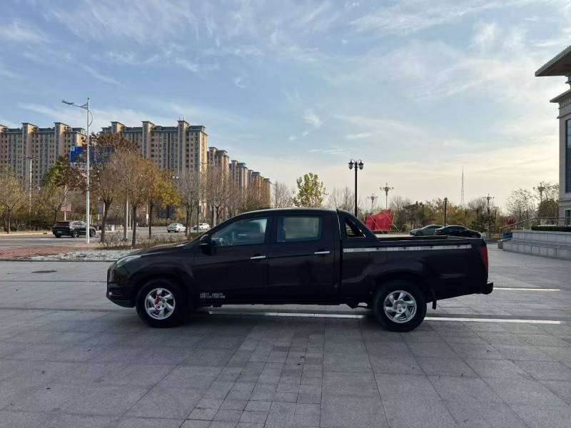 沧州17年江铃域虎6