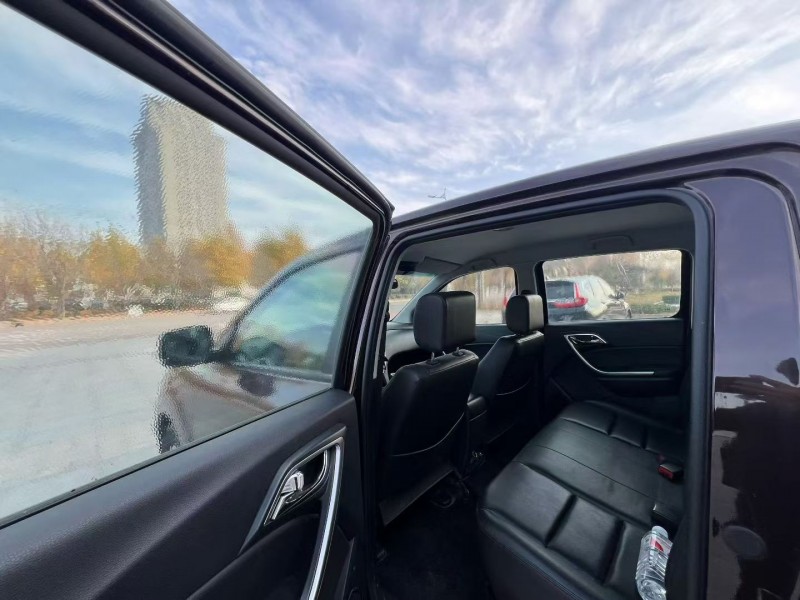 沧州17年江铃域虎7