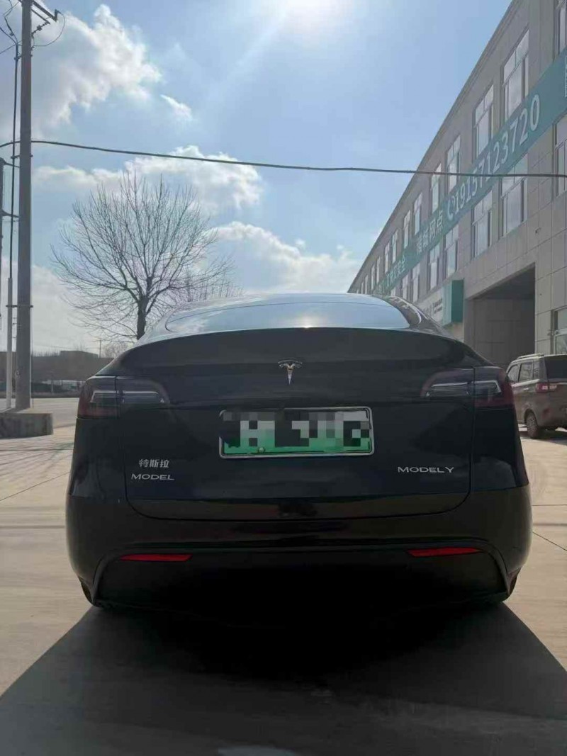东营21年特斯拉MODEL Y9