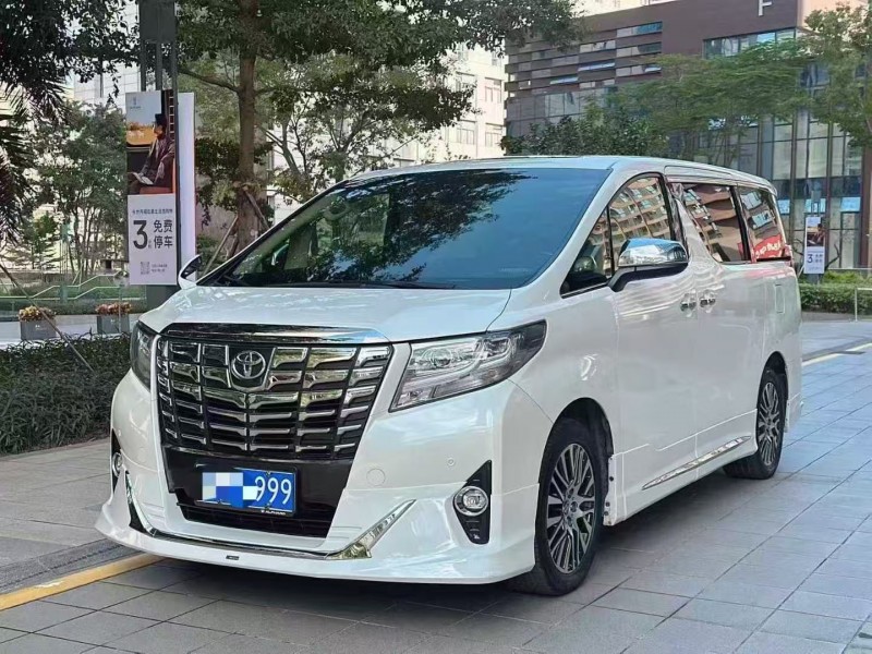 深圳18年丰田埃尔法3