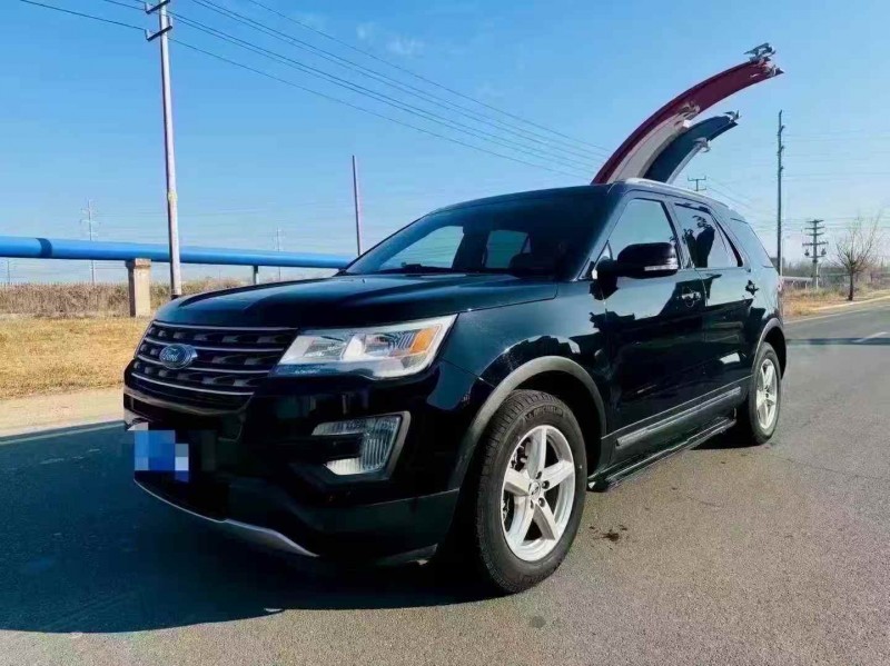 枣庄18年福特探险者2