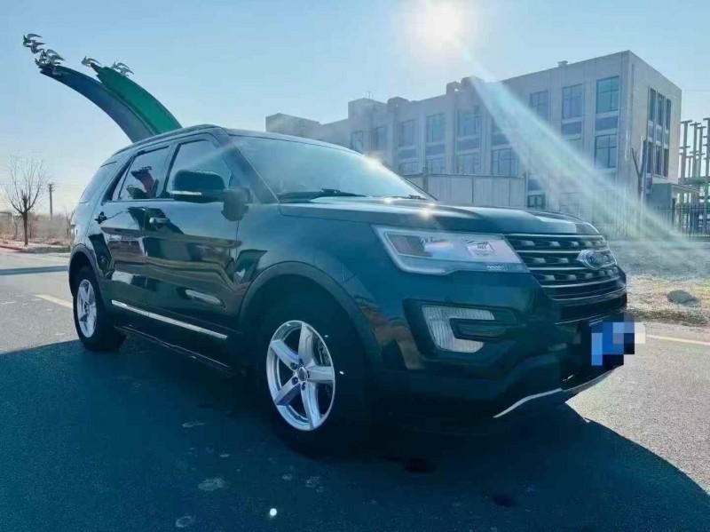 枣庄18年福特探险者3