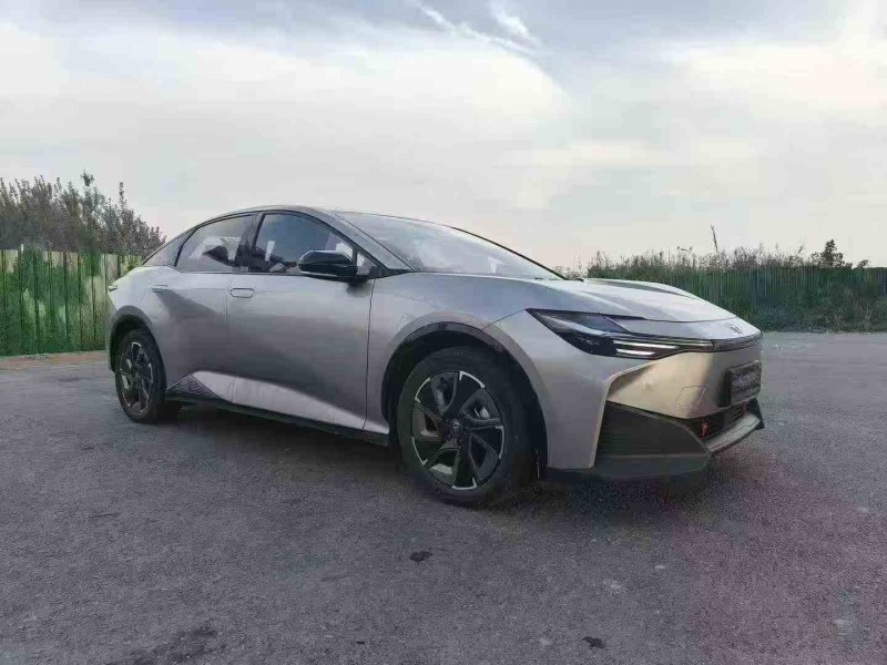 青岛24年丰田BZ3Pro2