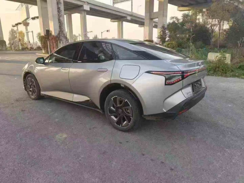 青岛24年丰田BZ3Pro8