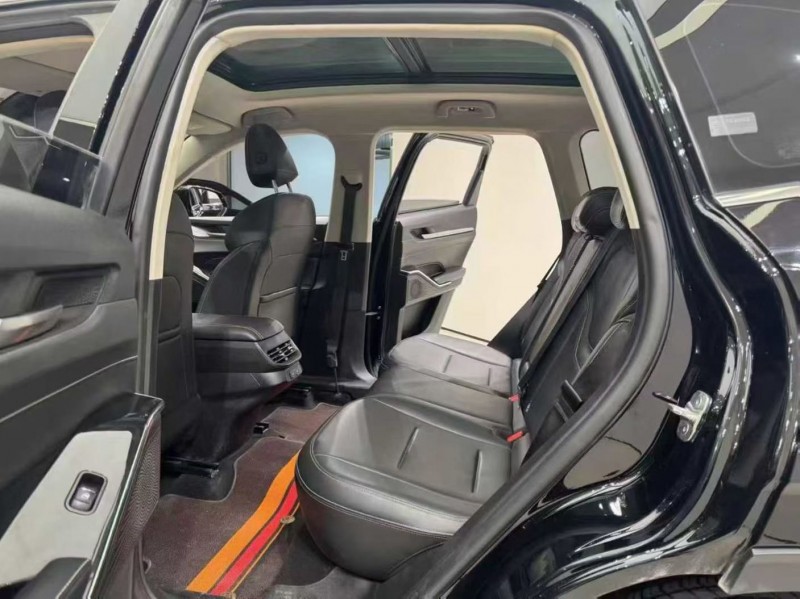 成都23年哈弗H68