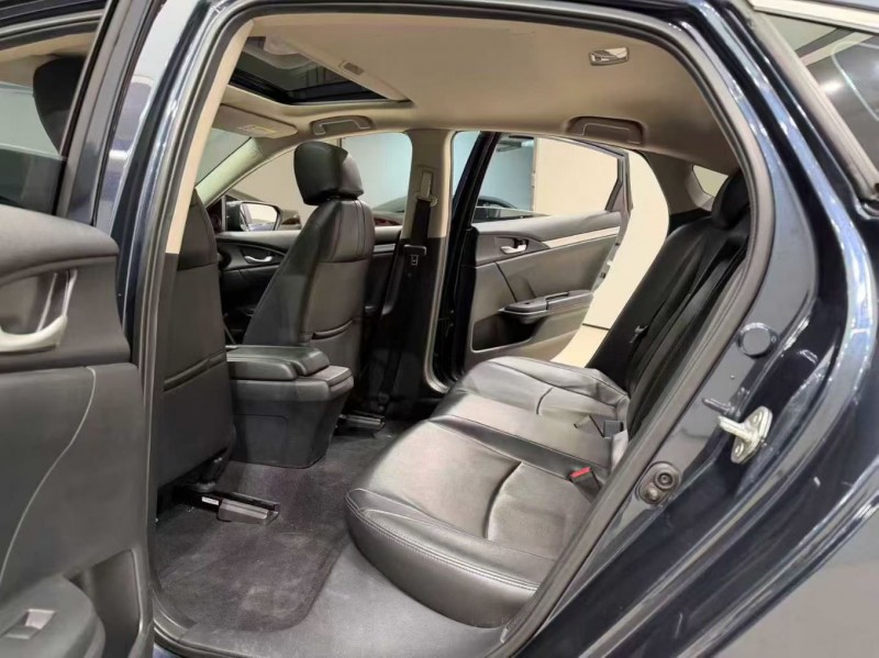 成都21年本田思域5