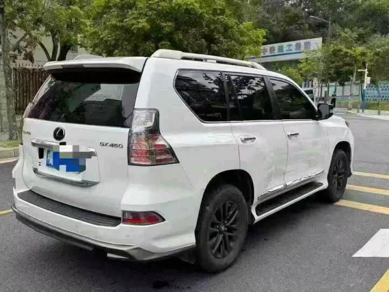 深圳20年雷克萨斯GX8