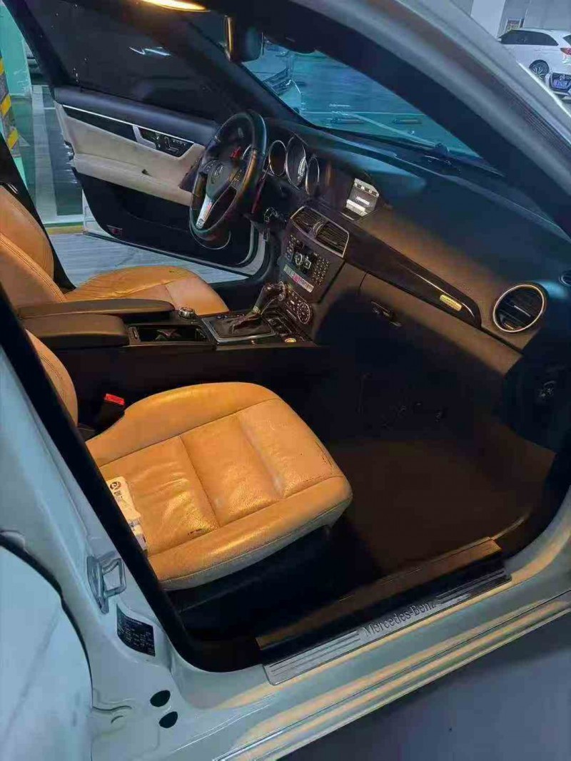 张家口13年奔驰C5