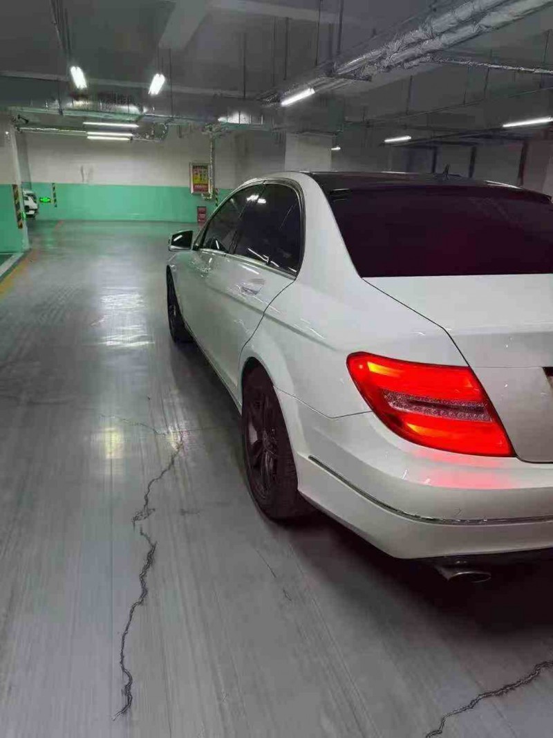 张家口13年奔驰C8