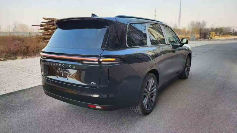 邯郸25年零跑汽车C168