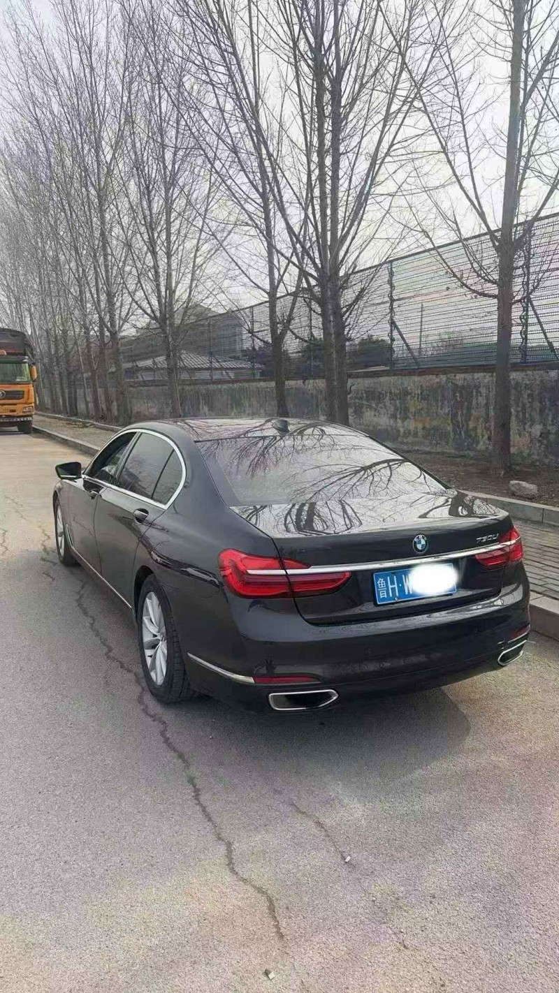 济宁16年宝马7系2