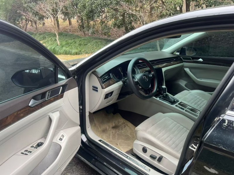 温州17年大众迈腾5