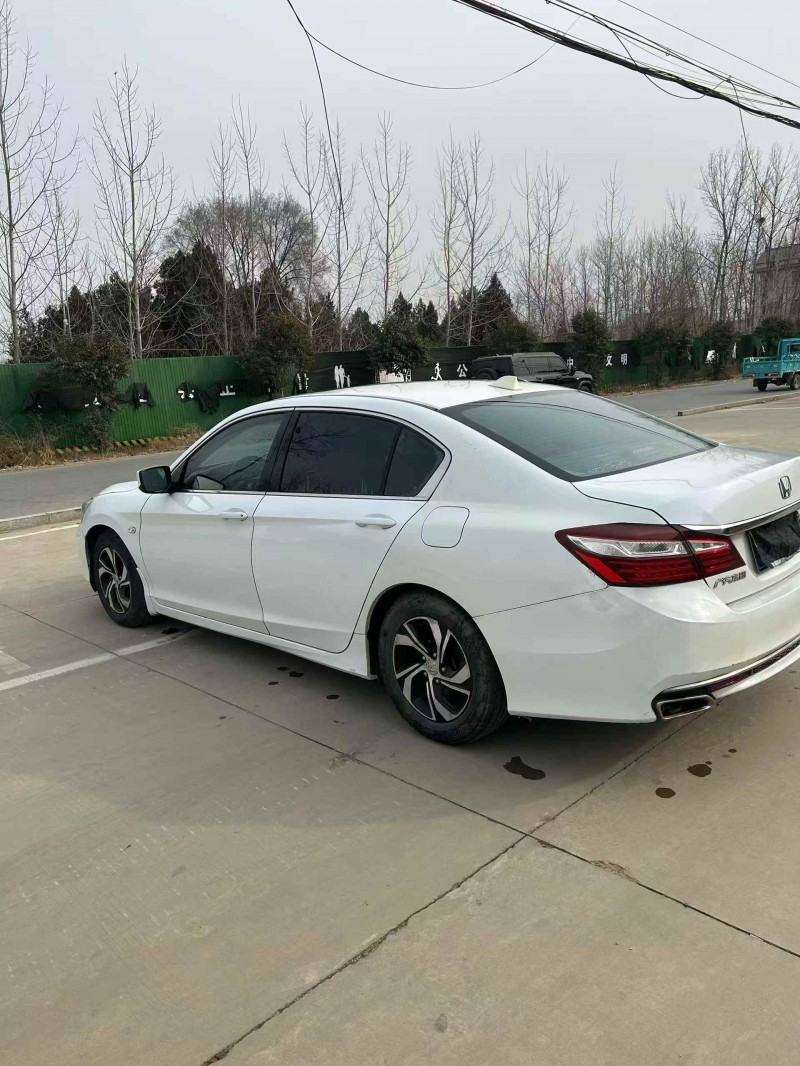 淄博16年本田雅阁7