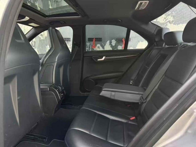 景德镇14年奔驰C8