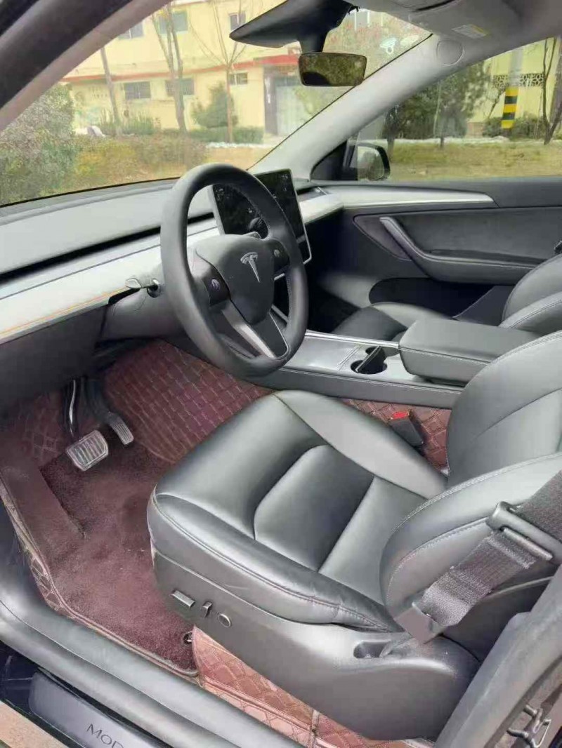 烟台23年特斯拉MODEL Y4